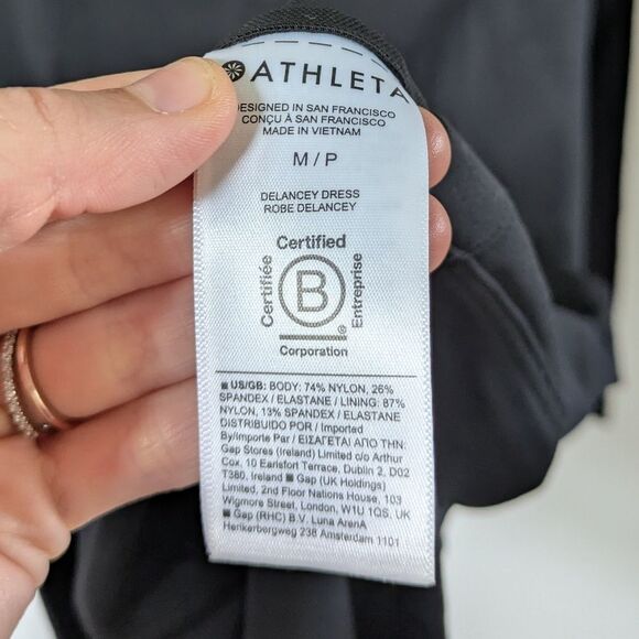 Athleta Delancey Black UPF 50 Sculptek Dress Long Sleeve Zip Medium MP Petite - Picture 11 of 13